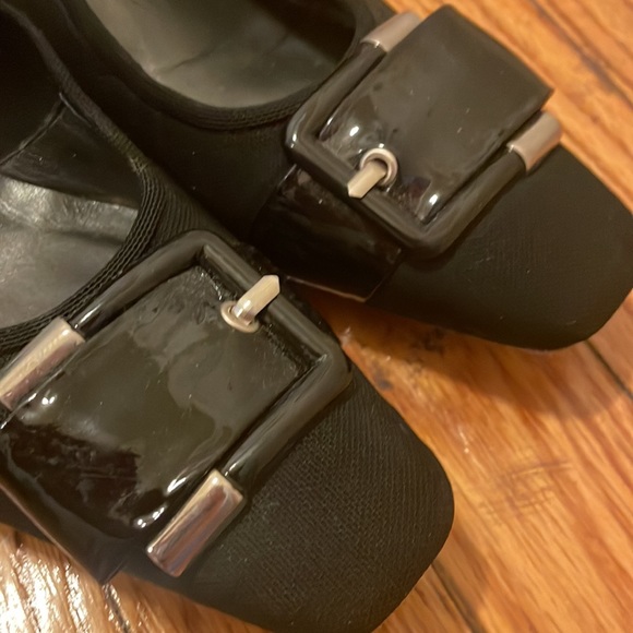 Stuart Weitzman gorgeous black heels with buckle - Picture 2 of 6